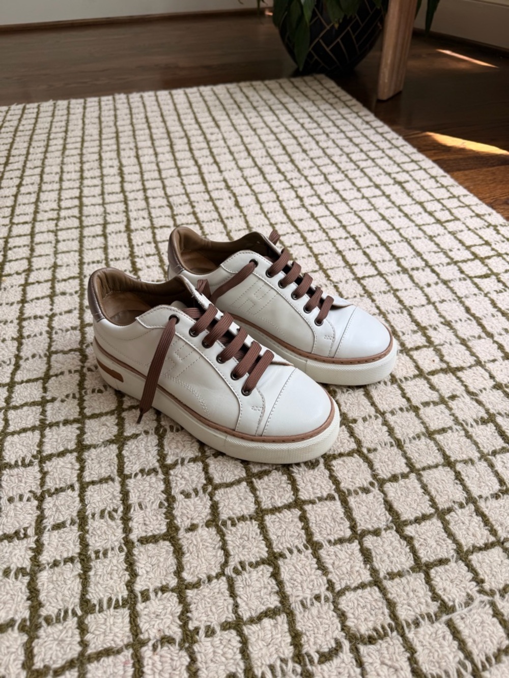 Hermès
Polo Leather Low-Top Sneakers